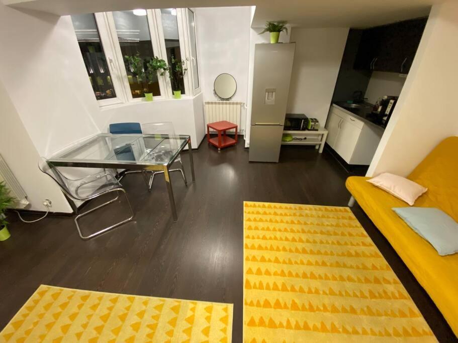 Green Apartment 43 Bucureşti Eksteriør bilde